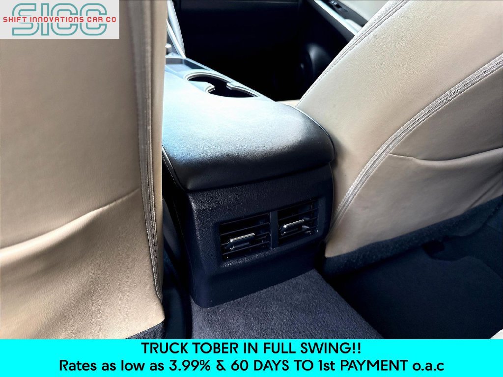 Used 2019 Lexus IS 300 RWD image 12