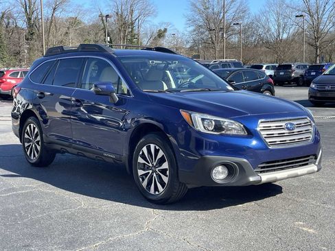Used 2015 Subaru Outback 2.5i Limited image 8