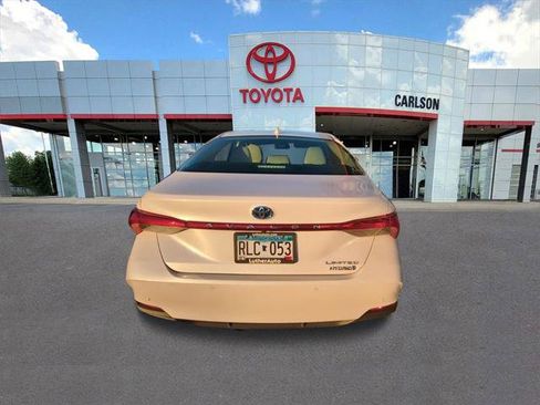 Certified 2020 Toyota Avalon Limited image 6