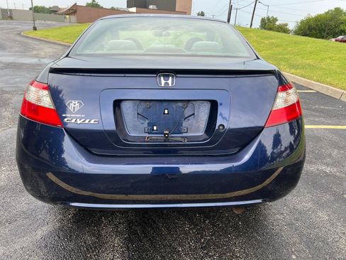 Used 2011 Honda Civic LX image 4