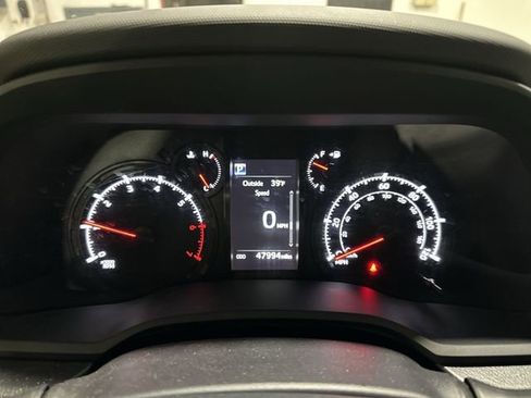 Used 2024 Toyota 4Runner SR5 image 14