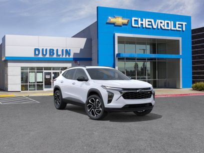 Used 2026 Chevrolet Trax RS w/ Sunroof Package