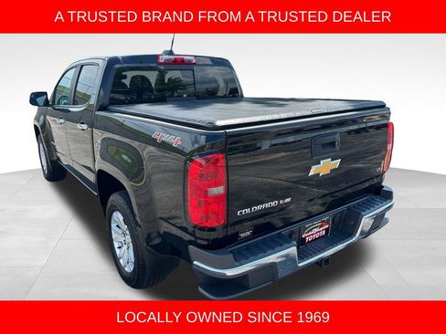 Used 2017 Chevrolet Colorado LT w/ Luxury Package, Chrome AWD/4WD image 3