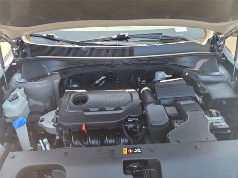 Used 2018 Kia Sorento FWD image 13