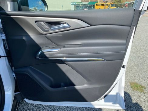 New 2026 Chevrolet Traverse LT image 23