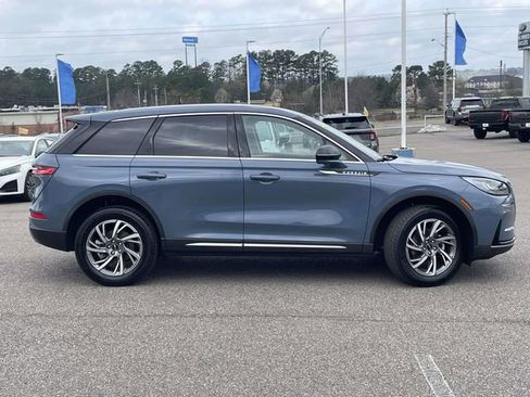 Used 2025 Lincoln Corsair AWD w/ Equipment Group 101A image 2