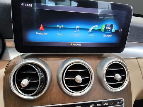 Used 2021 Mercedes-Benz C 300 4MATIC Sedan image 27