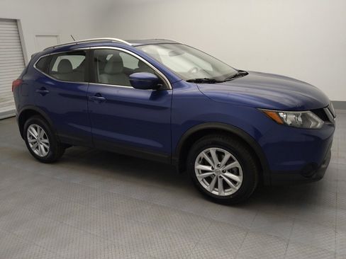 Used 2018 Nissan Rogue Sport SV image 11