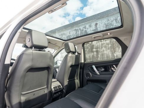 New 2024 Land Rover Discovery Sport S image 34