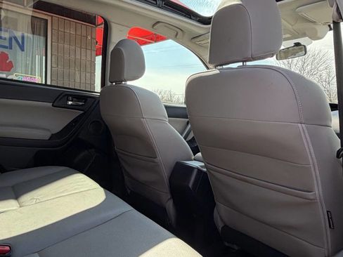 Used 2015 Subaru Forester 2.5i Limited image 19