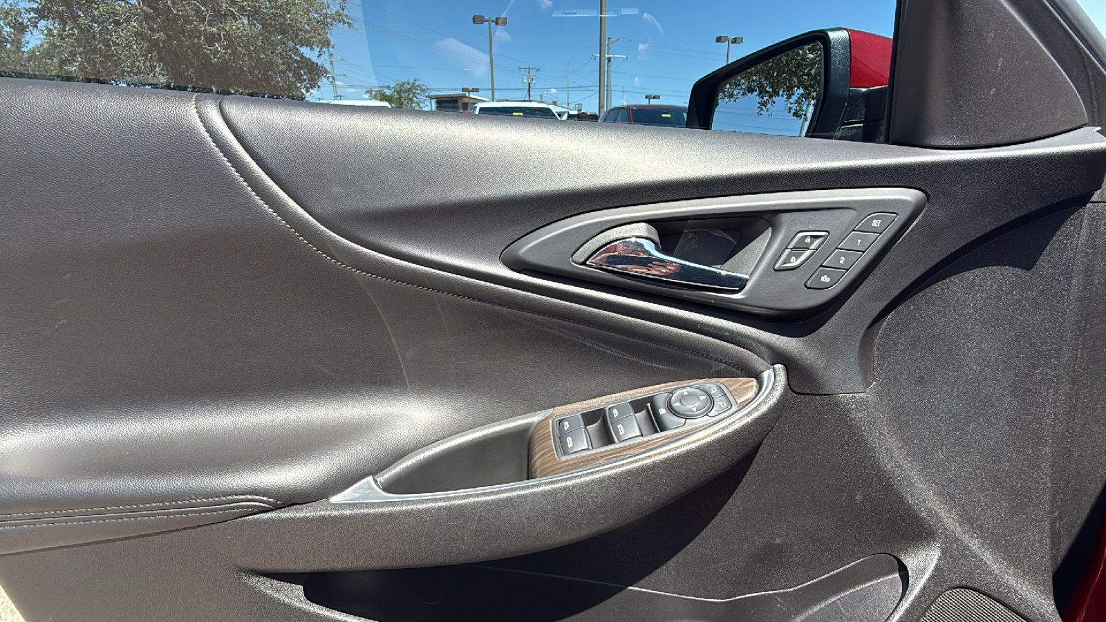 Used 2023 Chevrolet Malibu LT FWD image 10