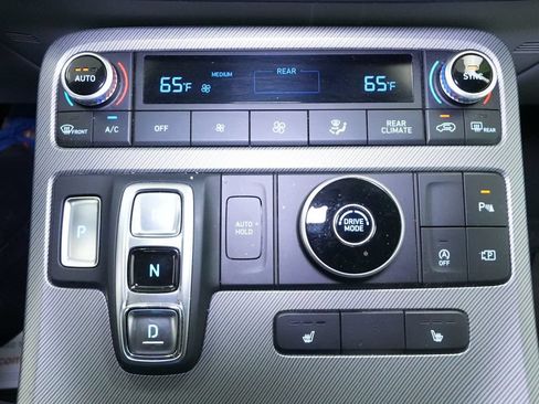 Used 2024 Hyundai Palisade SEL FWD image 34
