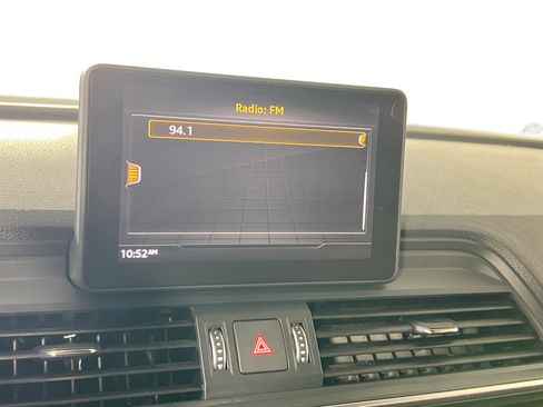 Used 2019 Audi Q5 2.0T Premium w/ Convenience Package image 14