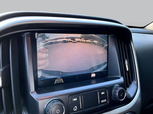 Used 2021 Chevrolet Colorado LT RWD image 31