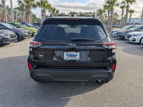 Used 2026 Subaru Forester Premium w/ Premium/Limited Package AWD/4WD image 5