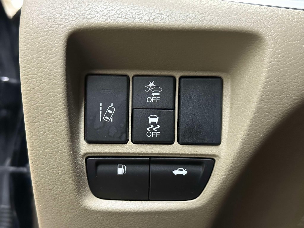 Used 2019 Acura TLX w/ Technology Package FWD image 23