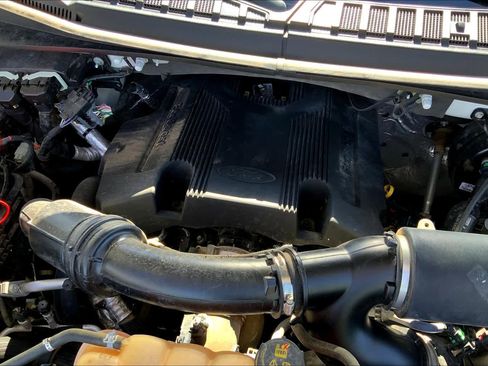 Used 2017 Ford F150 Lariat w/ Equipment Group 502A Luxury image 32