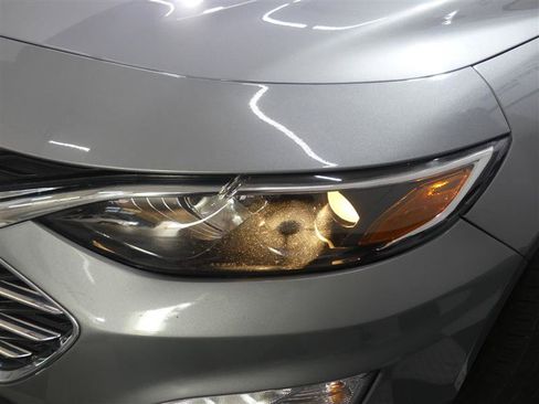 Used 2024 Chevrolet Malibu LT FWD image 13