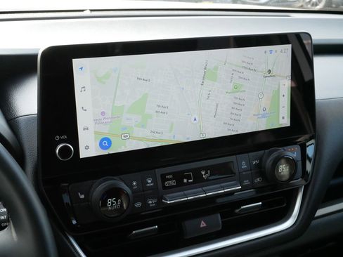 Used 2025 Toyota Grand Highlander AWD Hybrid image 22