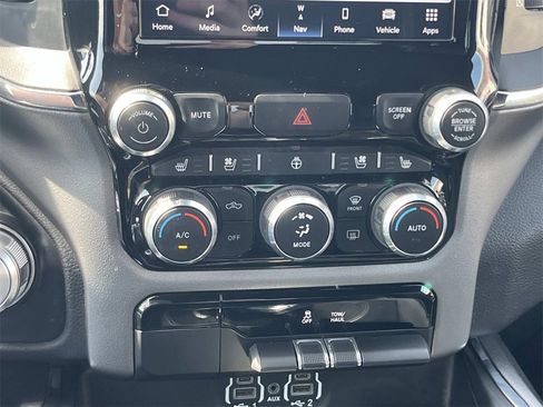Used 2024 RAM 1500 Laramie image 21