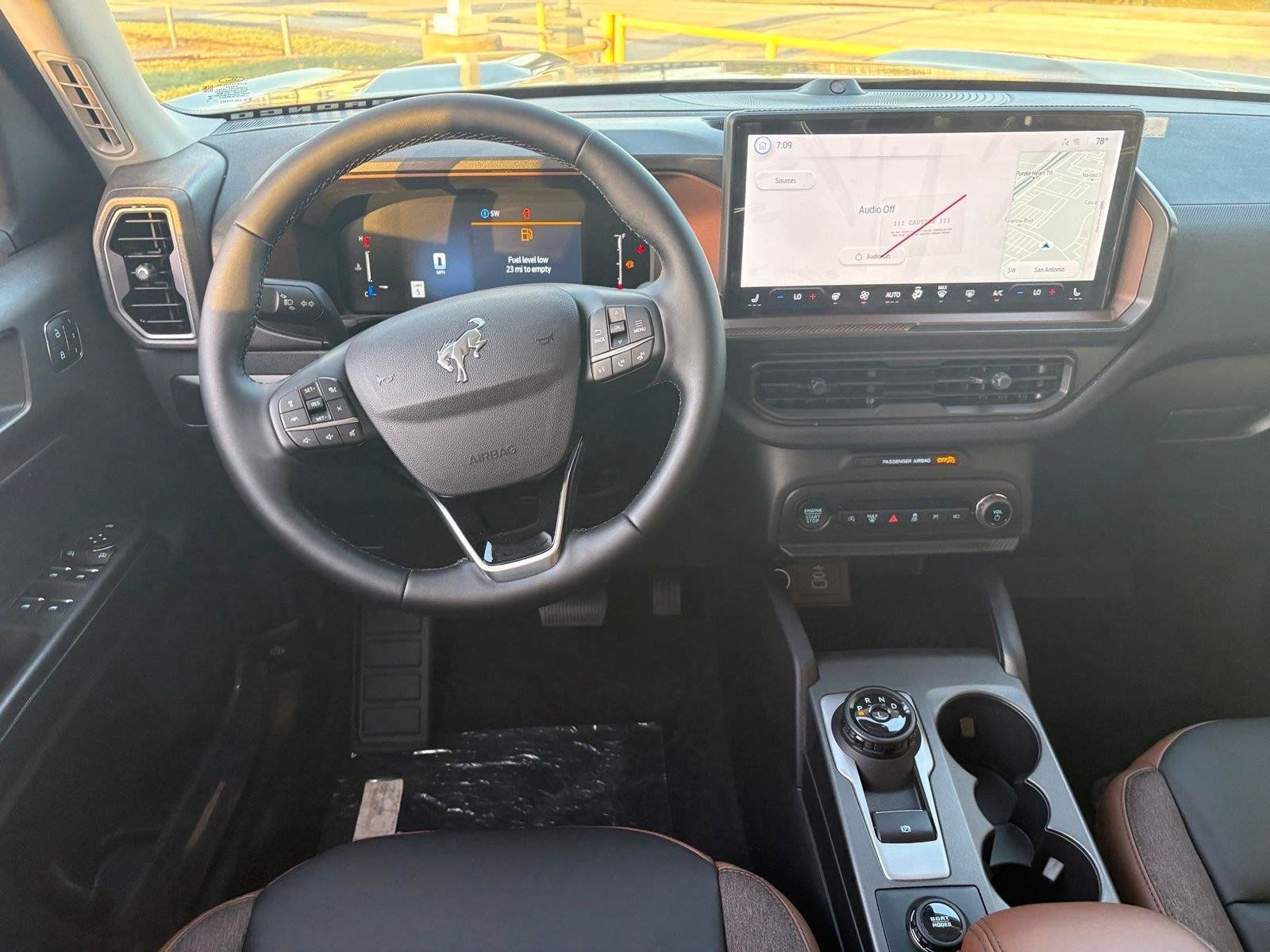 New 2026 Ford Bronco Sport Outer Banks w/ Outer Banks Tech Package+ AWD/4WD image 10