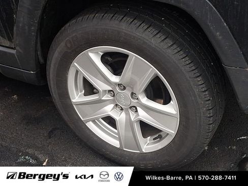 Used 2022 Jeep Compass Latitude w/ Convenience Group image 9