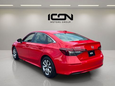 Used 2025 Honda Civic LX image 3