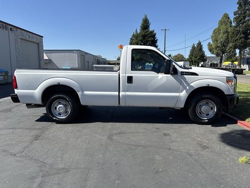 Used 2013 Ford F250 XL RWD image 14