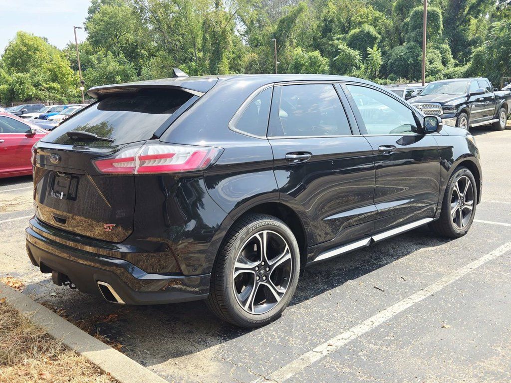 Used 2020 Ford Edge ST w/ Equipment Group 401A AWD/4WD image 3