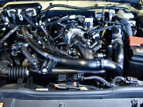 Used 2024 Ford Bronco Heritage Edition image 30