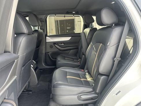 Used 2024 MAZDA CX-90 3.3 Turbo S w/ Premium Package image 13