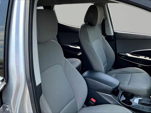 Used 2017 Hyundai Santa Fe Sport AWD/4WD image 28