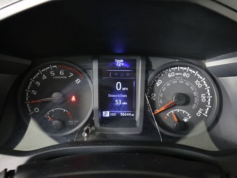 Used 2022 Toyota Tacoma SR RWD image 21