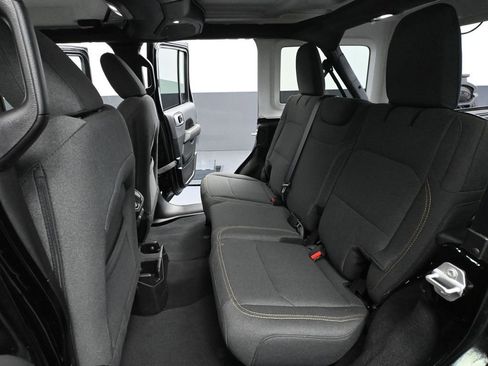 Used 2024 Jeep Wrangler Sahara AWD/4WD image 36