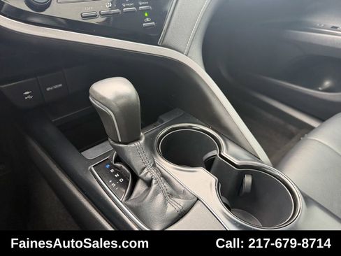 Used 2019 Toyota Camry SE image 91