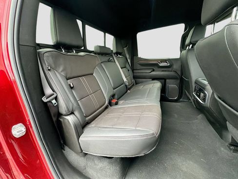 Used 2024 Chevrolet Silverado 1500 High Country w/ Technology Package AWD/4WD image 29