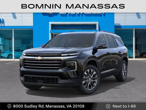 New 2026 Chevrolet Traverse LT w/ Sun and Wheel Package AWD/4WD image 7