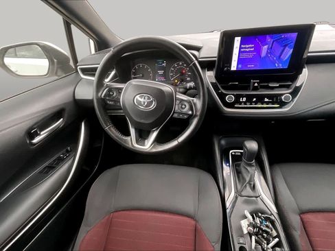 Used 2024 Toyota Corolla SE FWD image 6