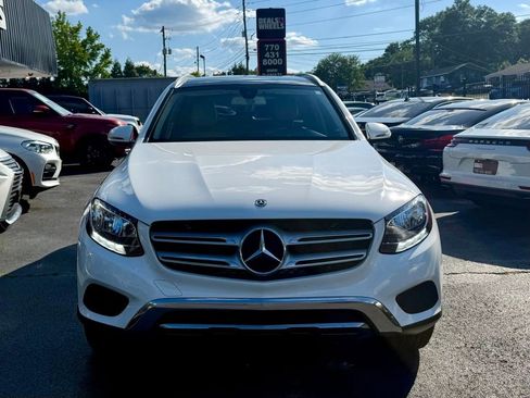 Used 2018 Mercedes-Benz GLC 300 image 2