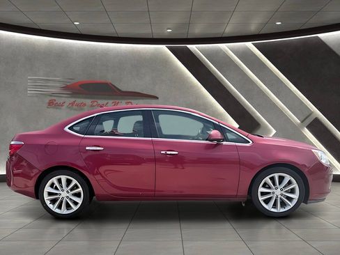 Used 2012 Buick Verano Leather FWD image 8