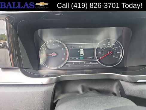 Used 2023 Kia Sorento LX AWD/4WD image 14
