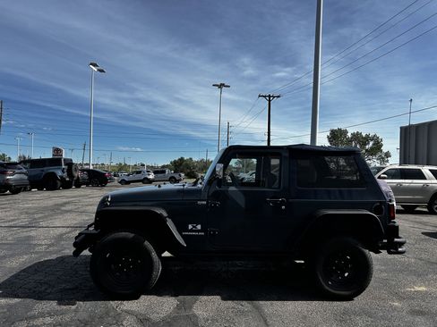 Used 2007 Jeep Wrangler X AWD/4WD image 2