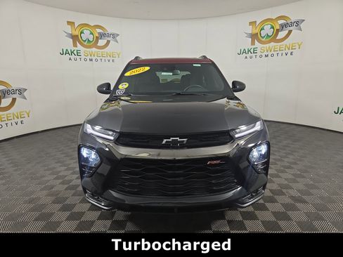 Certified 2022 Chevrolet TrailBlazer RS w/ Sun and Liftgate Package image 2