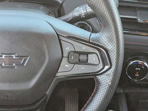 Used 2025 Chevrolet TrailBlazer RS w/ Convenience Package image 21