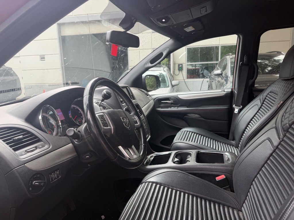 Used 2013 Dodge Grand Caravan R/T w/ Safety Sphere Group FWD image 13