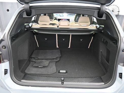 Used 2025 BMW X3 xDrive30i image 42