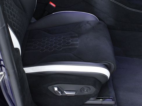 Used 2024 Lamborghini Urus Performante image 26