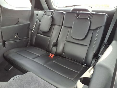 Used 2022 Ford Explorer ST w/ Equipment Group 401A AWD/4WD image 11