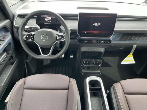 New 2025 Volkswagen ID. Buzz Pro S image 30