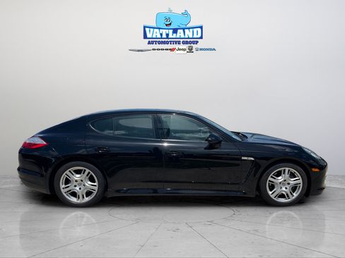 Used 2011 Porsche Panamera 4 AWD/4WD image 6